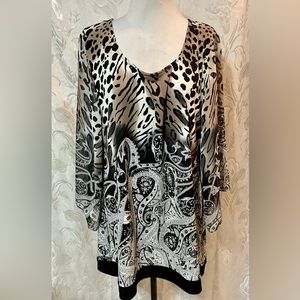 Style & Co. Black & White 3/4 Sleeve Top